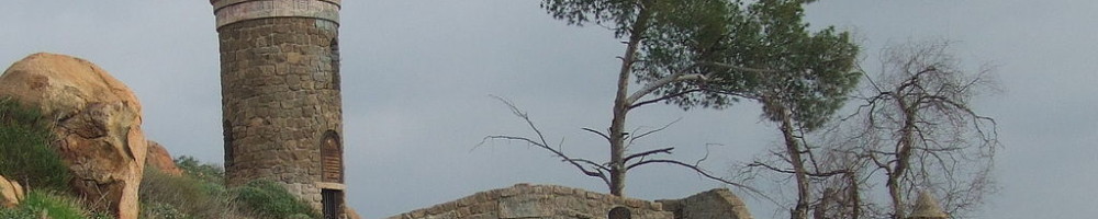 Mount Rubidoux, Hiking and Easter