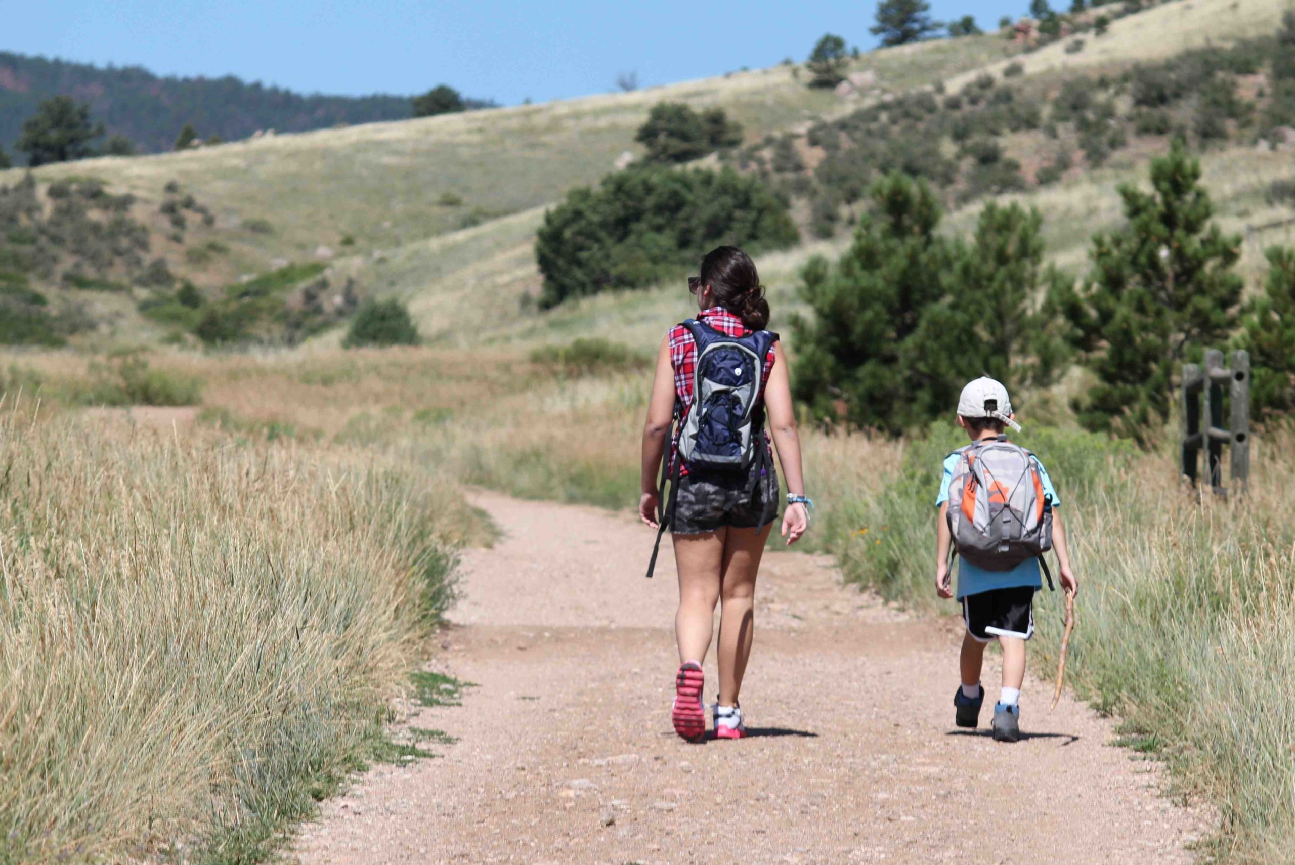 hiking with children